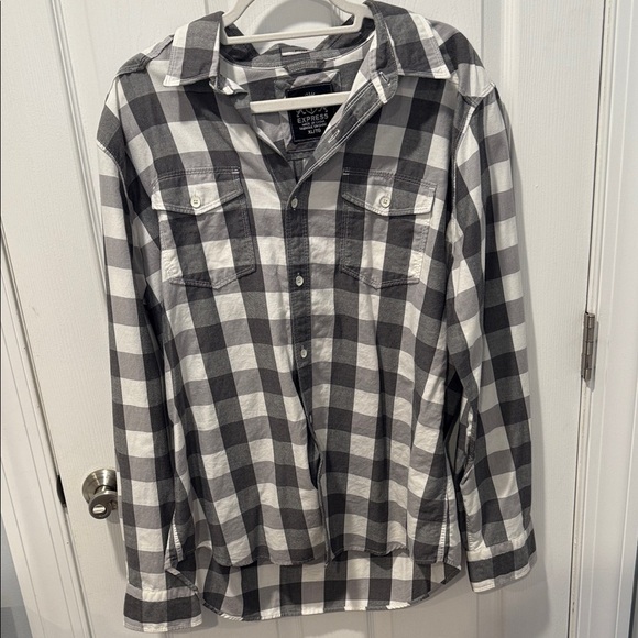 Men’s Button Up - Picture 1 of 5